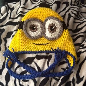 crochet minion beanie hat